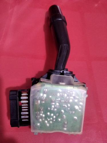 Imagen 3 de 5 de Palanca Limpia Parabrisas Hilux 98-02 Rav 4 (97-00)