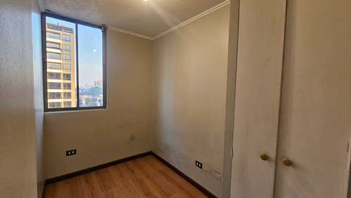 Se Vende Impecable Departamento. (66421)