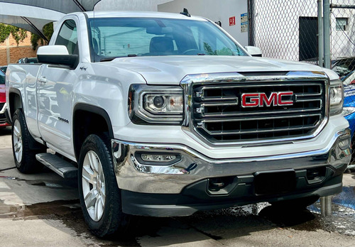 GMC Sierra 5.4 Cabina Regular Sle 4x4 At