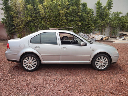 Imagen 6 de 15 de Volkswagen Jetta Clásico 2012 2.0 Sport At