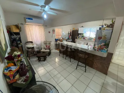 Casa En Venta, Calle Ignacio Allende #1225, Colonia Insurgentes