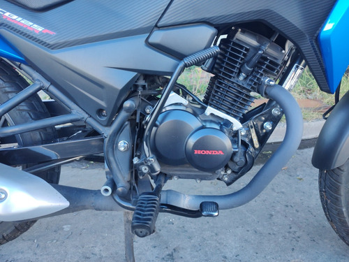 Imagen 8 de 16 de Honda Cb125 Twister Usada