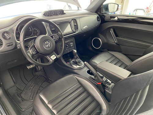Volkswagen Beetle 2.0 R-line At