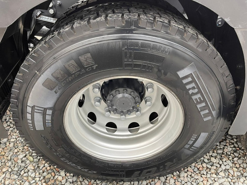 Imagem 14 de 18 de Volvo Globetrotter Fh 500 6x2 Ano 2021 Volvo 460 Trucado