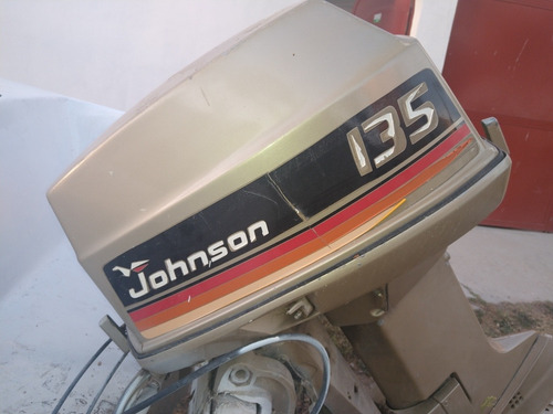 Imagen 3 de 11 de Motor Johnson 135