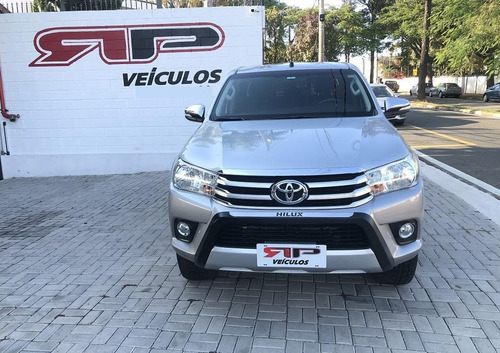 Imagem 12 de 13 de Hilux Srv 4x2 2.7 Flex Automtica 2017 Troco E Financio