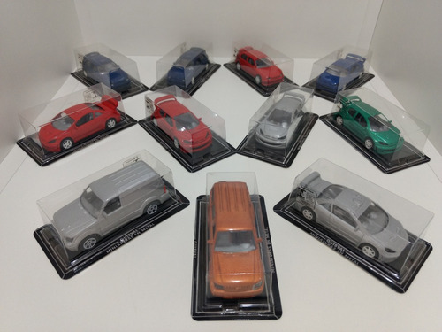 Kit Com 11 Miniaturas De Carros Escala 1:43 - Guisval