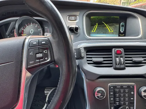 Volvo V40 2.0 Inspirion Awd T5 Cross Country At