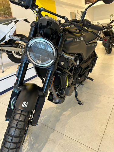 Husqvarna Svartpilen401 - Financiación Sin Interés
