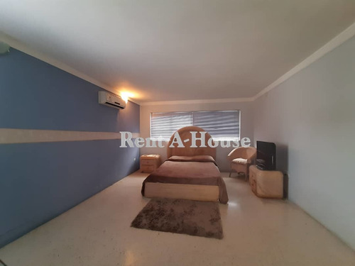 Imagen 5 de 9 de Espectacular Casa En Venta En Maracaibo