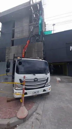 Vendo Camión Grúa 2023