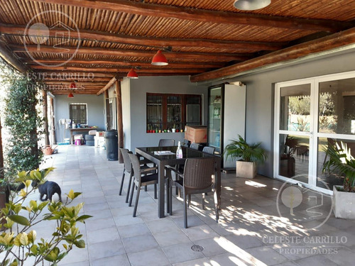 Venta - Chacra 9.400 M² - Pavón - Exaltación De La Cruz