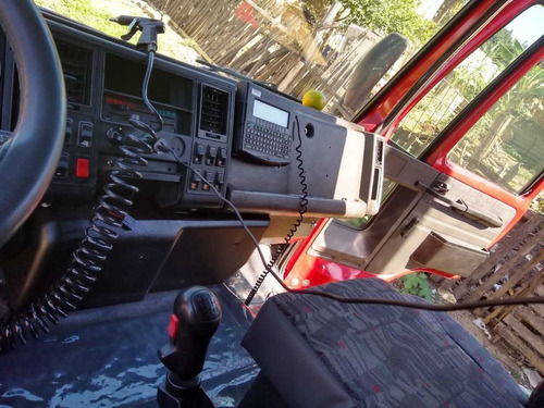 Ford Cargo 2422