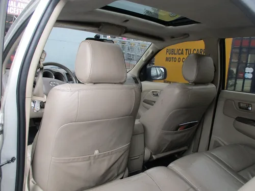 Toyota Fortuner Sr5 4x4 4000cc At Aa