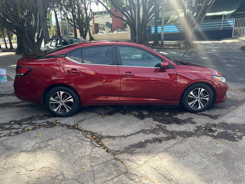 Nissan Sentra 1.8 Advance Cvt