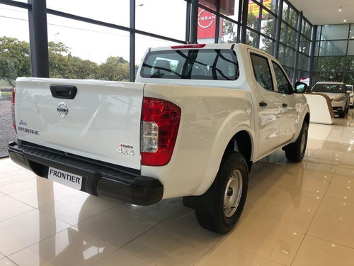Nissan Frontier 2.3 S Cd 4x4 Mt #05