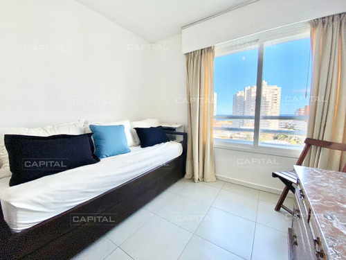 Imagen 15 de 21 de Apartamento De Tres Dormitorios En Venta, Punta Del Este - Punta Del Este Brava