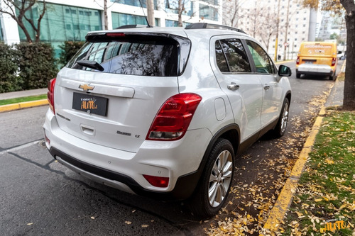Imagen 6 de 14 de Chevrolet Tracker 1.8 Awd 2018