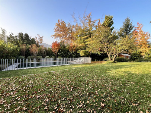 Casa En Venta De 6 . No Perimetral ,sector Craighouse