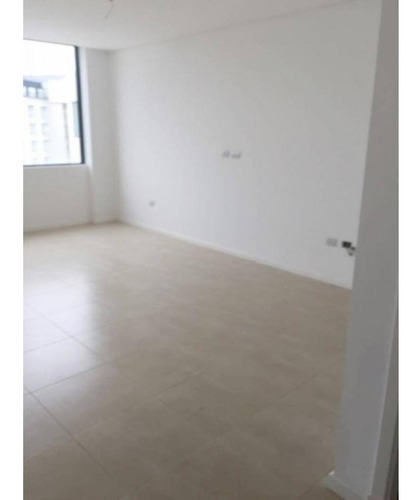 Imagen 7 de 30 de Estudios De Bahia Grande. Oficina O Vivienda.