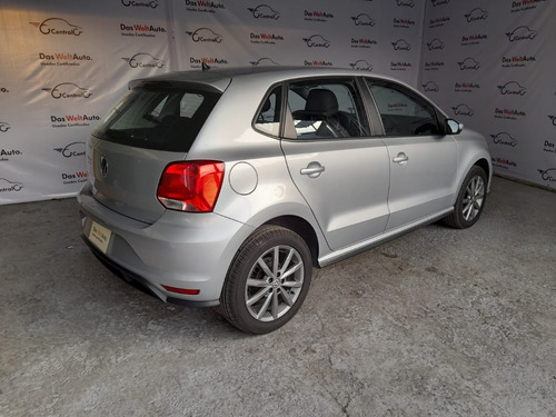Imagen 5 de 8 de Volkswagen Polo 1.6 L4 Sound Mt 2020