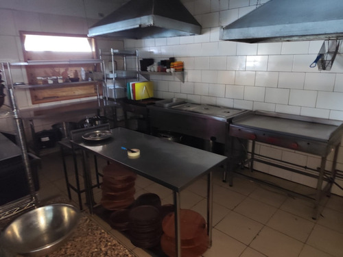 ¡oportunidad Única En Licanray! Restaurante En Venta