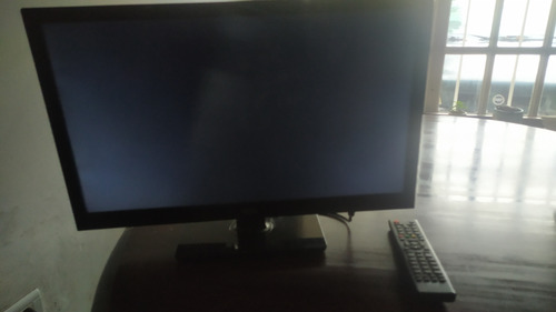 Tv De 24 Bgh Ble2415db Con Pantalla Led Hd Solo Enciende (Usado)