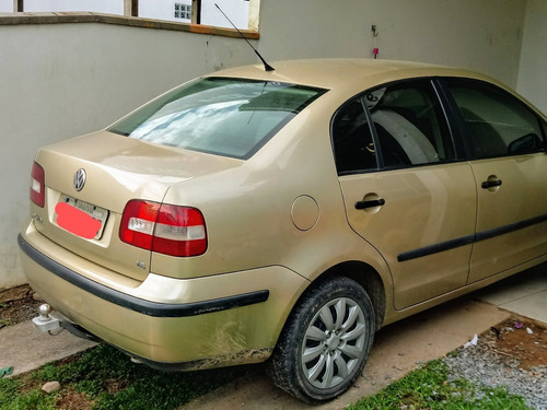 Polo Sedan 2005 1.6 Flex Dir Hidr Trava Alarme 5 Portas