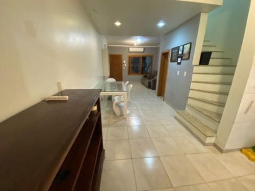 Casa Em Guarujá Com 2 Dormitórios - Mi271246