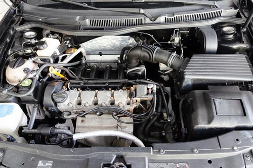 Volkswagen Golf Sportline 1.6 (flex) Flex Manual