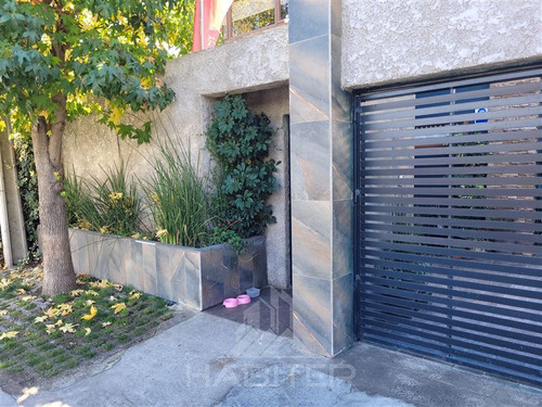 Cómoda Casa De Estilo Mediterráneo, 5 Dorm 2 Baños. Curicó.