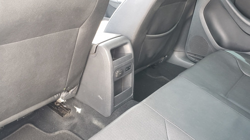 Volkswagen Jetta 2.0 Comfortline Flex 4p Automática