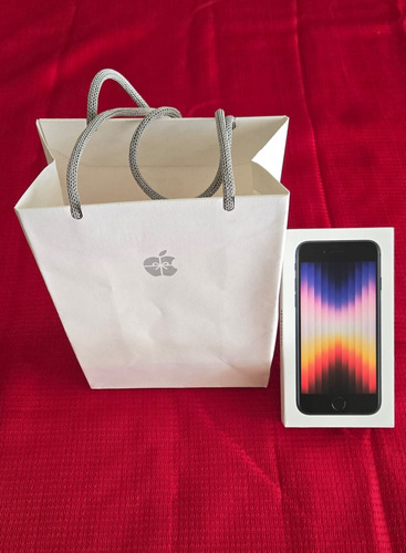 Apple Iphone Se (3rd Generation) Midnight