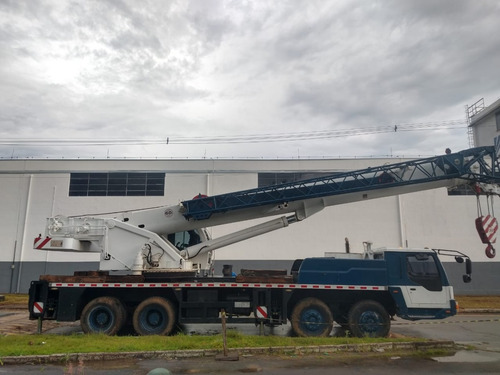 Imagem 5 de 10 de Guindaste Rodoviário Xcmg Cap 60 Ton 2008 - 2616