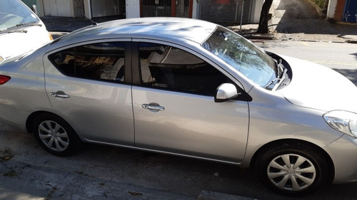 Nissan Versa 2012 1.6 16v Sv Flex 4p