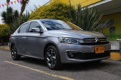 Citroën C-Elysée 1.6 Shine Mt