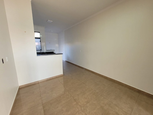 Casa Com Laje 2 Suítes