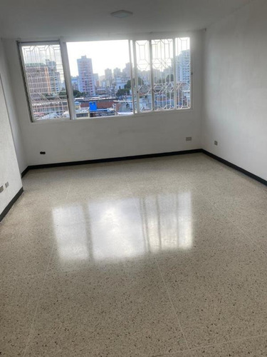 Imagen 2 de 15 de Apartamento En Venta