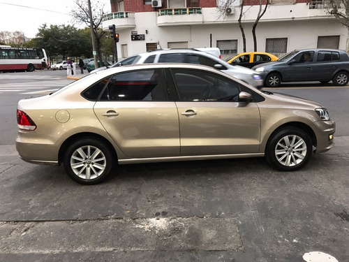 Imagen 4 de 13 de Volkswagen Polo 1.6 16v 2019