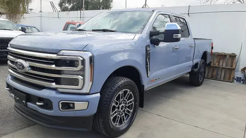 Ford F-250 Limited Diesel 6.7l V8 Ta
