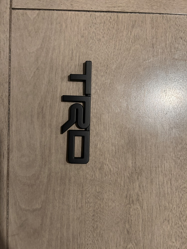 Emblema Trd Negro Tundra Tacoma Fortuner Fj 4runner Hilux