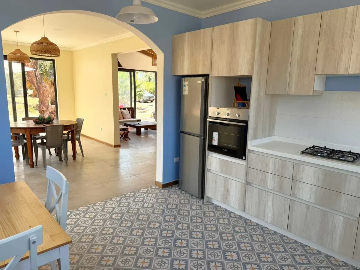 Imagen 1 de 25 de Arriendo Casa Nueva En Condominio, Azapa (164799)