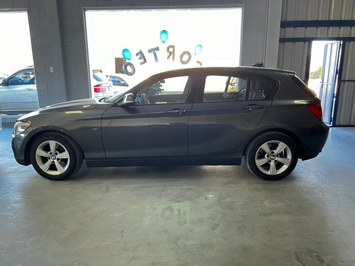 Imagen 2 de 9 de Bmw Serie 1 2012 1.6 118i Sport 170cv
