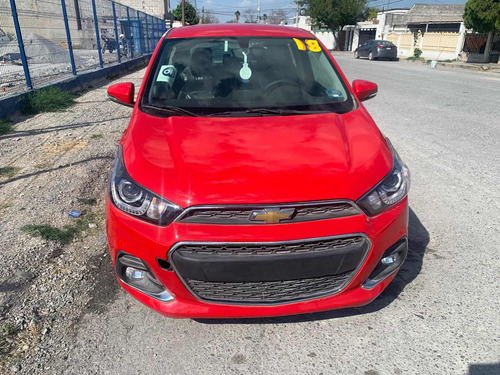 Imagen 2 de 7 de Chevrolet Spark 2018 1.4 Lt At