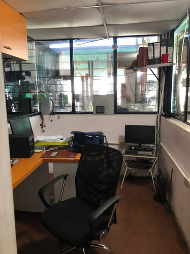 Imagen 8 de 24 de Galpón En Venta