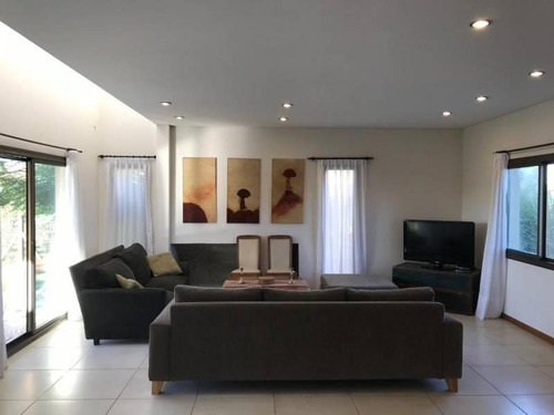Imagen 5 de 6 de Casa En Venta En Haras Santa Maria, Escobar, G.b.a. Zona Norte