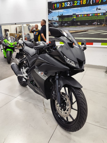 Yamaha Yzf R15 2024 / 1.147 Km