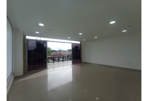 Venta De Local En Rionegro, Sector El Porvenir.