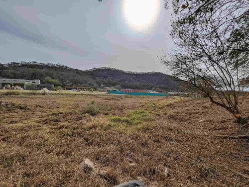 Terreno En Venta Valle Escondido 2948 M2