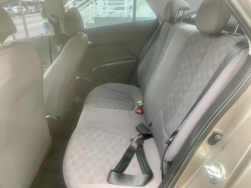 Imagem 8 de 10 de Hyundai Hb20s 1.6 Comfort Plus 16v Flex 4p Manual